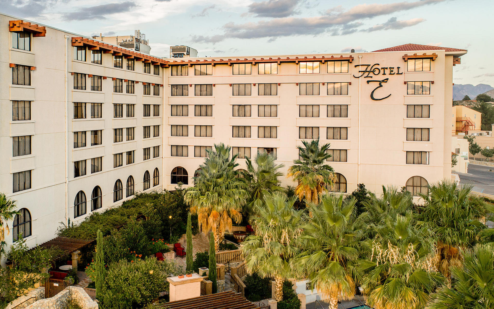 Hotel Encanto exterior