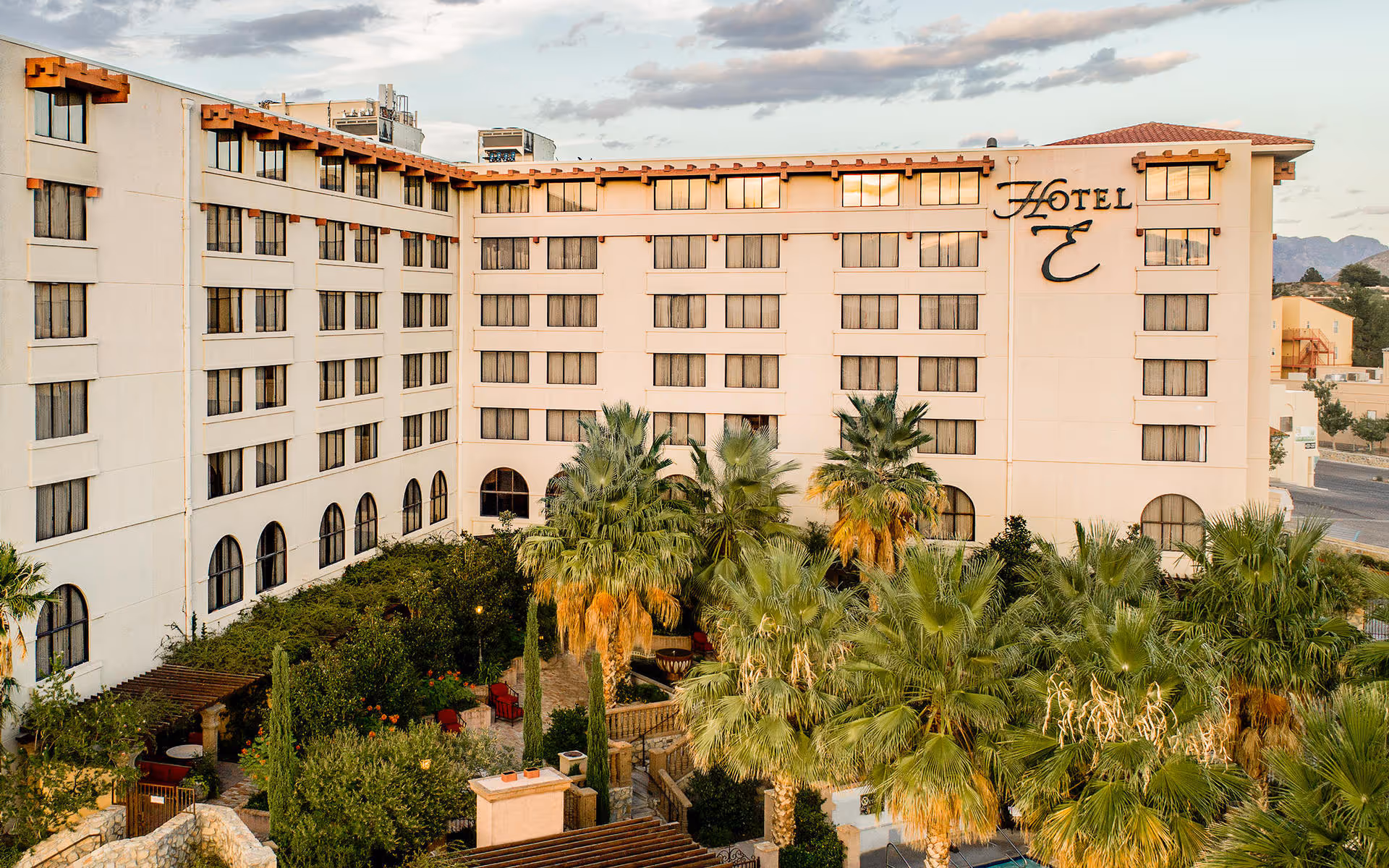 Hotel Encanto exterior