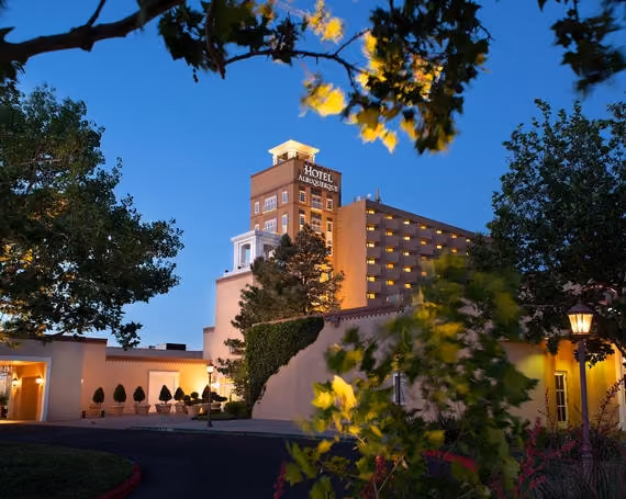 Exterior of Hotel Albuquerque