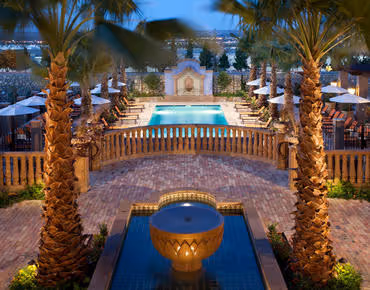 Pool at Hotel Encanto de Las Cruces