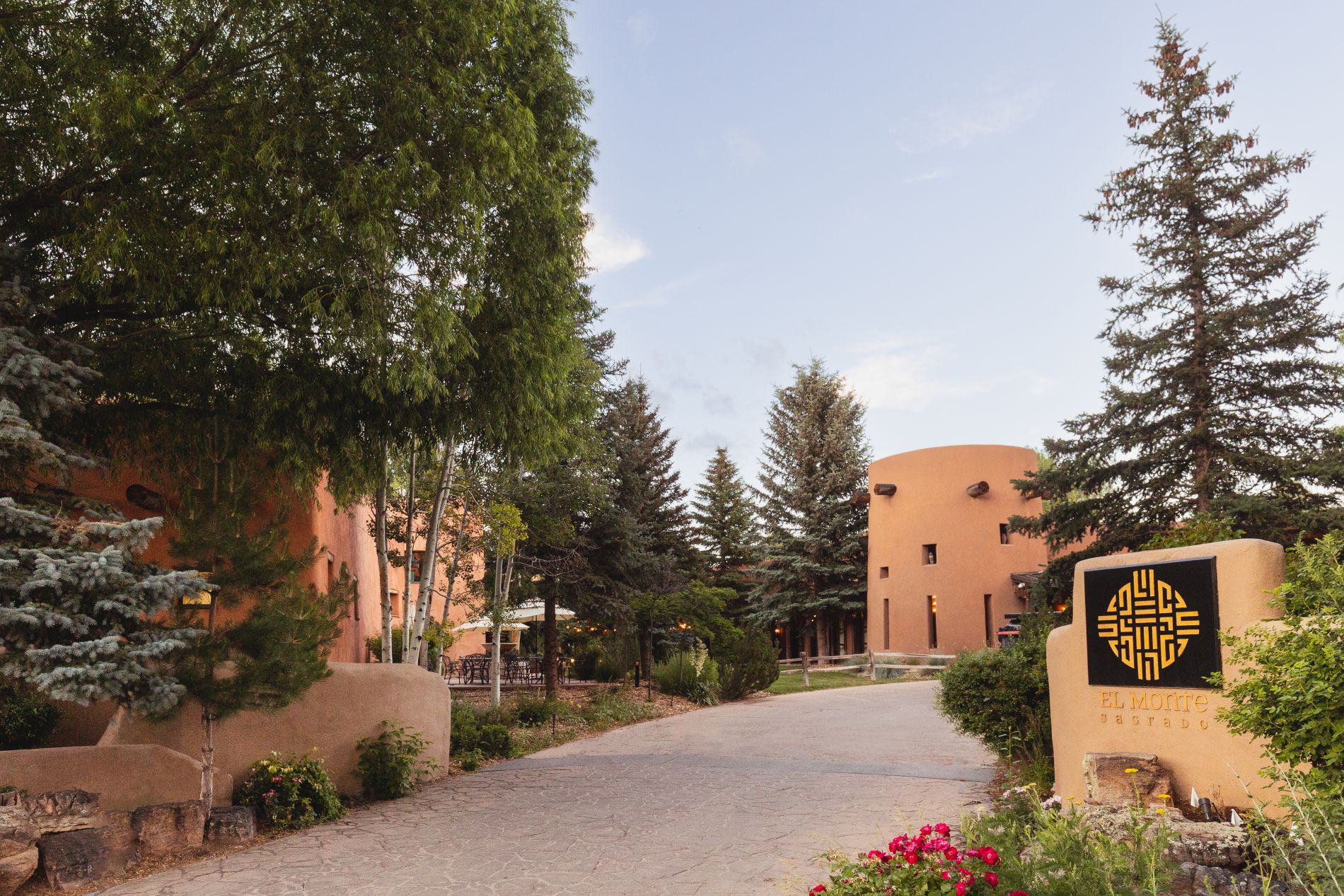 El Monte Sagrado entrance