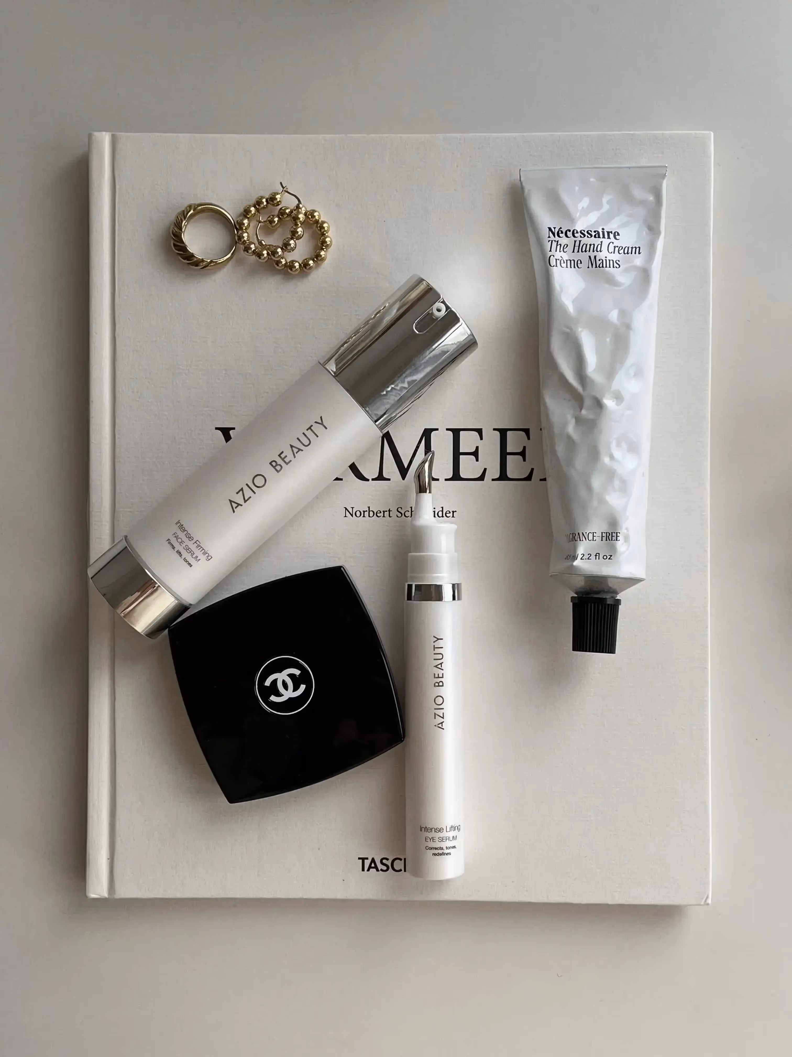 Image of a few skincare products of the brand Azio Beauty