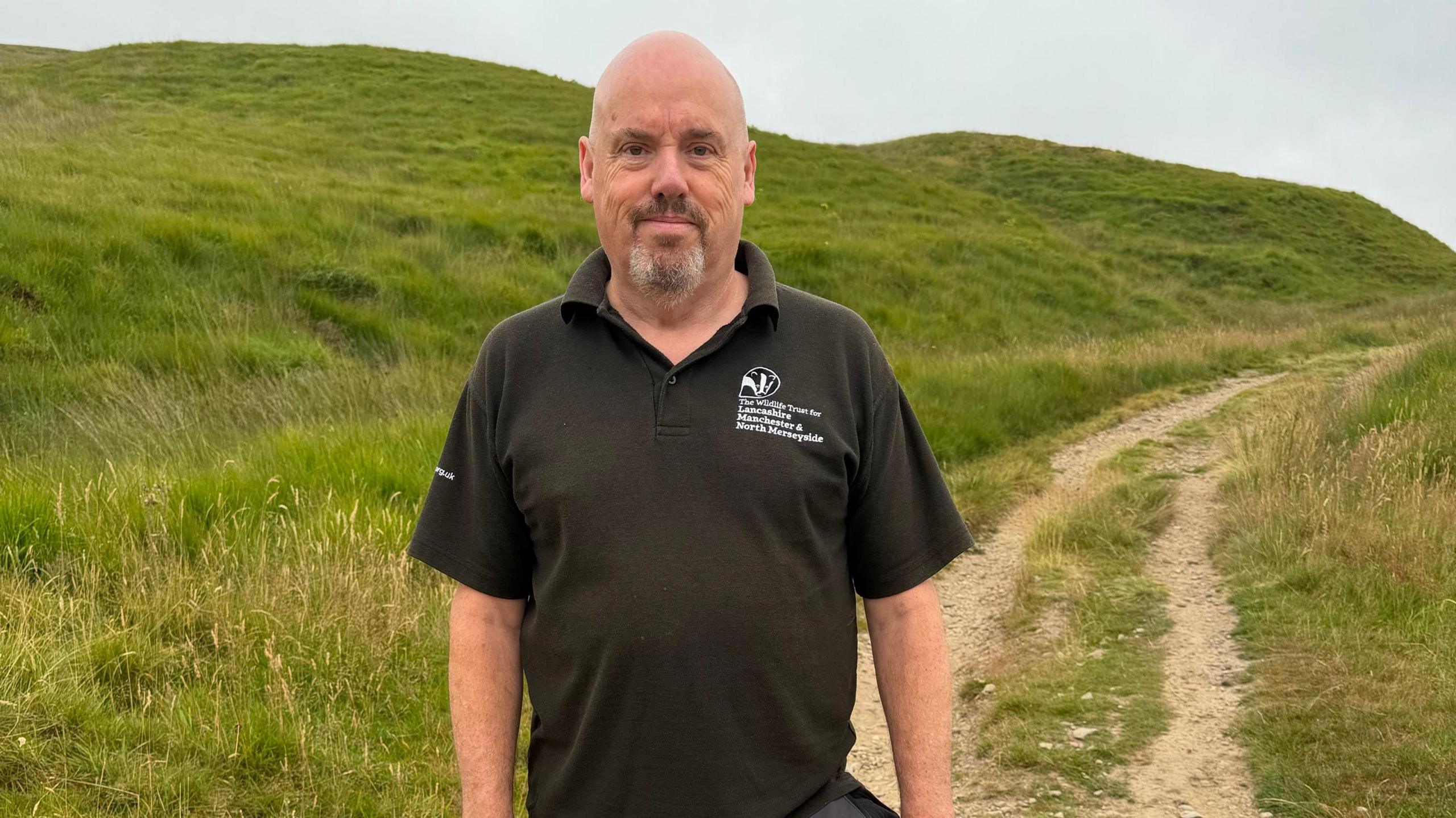 Winter Hill still not fully recovered from moor fire eight years ago - BBC News