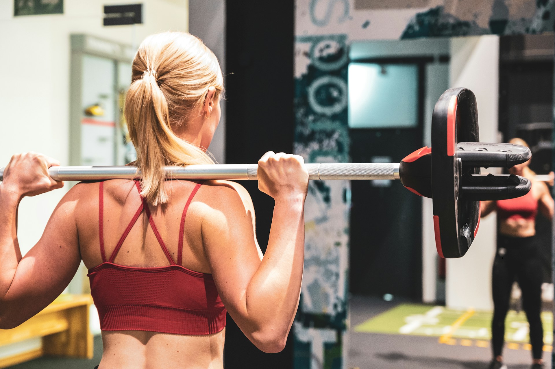 Why Some Women Lose Fat on GLP-1s And Others Lose Muscle