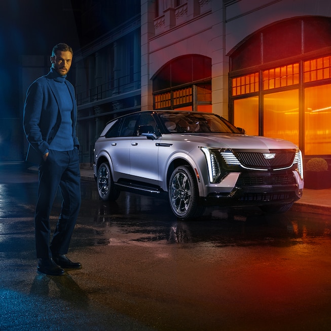 2025 Cadillac Escalade IQ Exterior
Image with Person standing