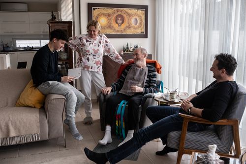 Edit and Jano welcome their grandson Geri on his 15th birthday. The moments when Jano's consciousness clears are a joy for everyone.