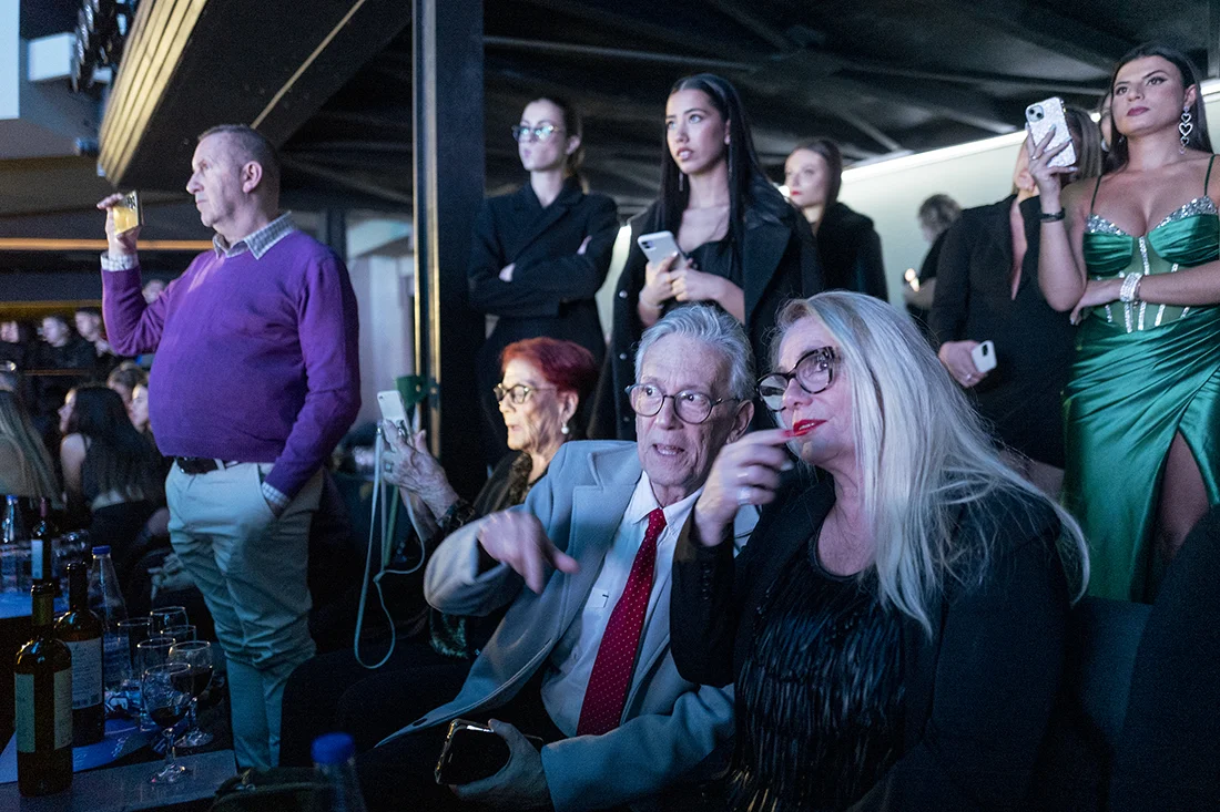 Commenting on the development of the Star Hellas 2024 beauty pageant they discuss and try to predict the winner.