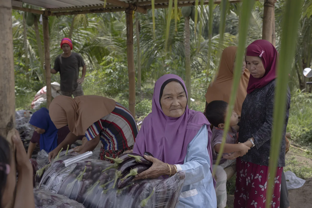 Jaliya Ambo Jahi, 63, is a NIFIA member who was displaced when armed groups entered her area. She escaped safely and now lives with her 16-year-old granddaughter, supporting her education and future.