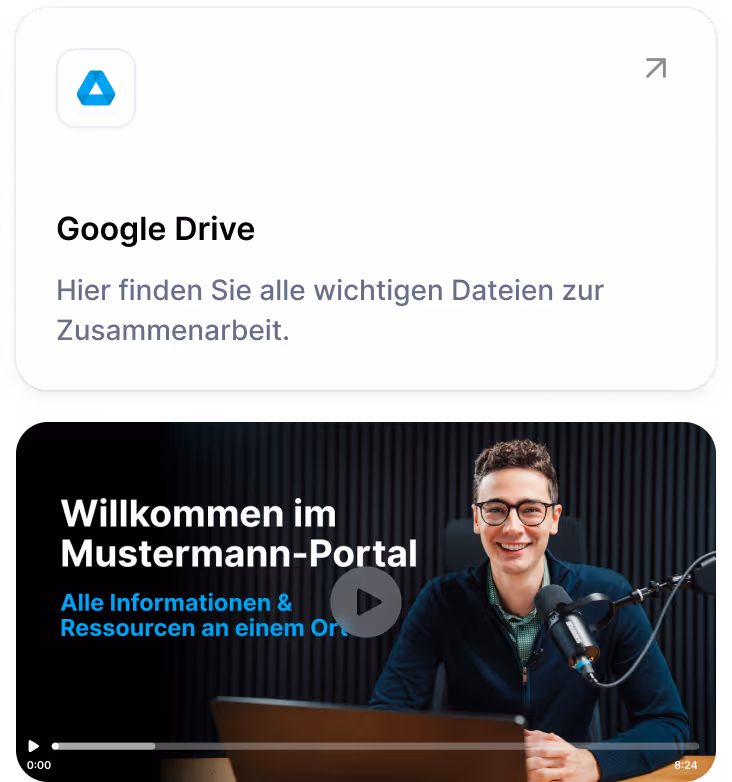 Screenshot of a video player showing a man with glasses and a microphone smiling, with German text welcoming to the Mustermann portal and mentioning information and resources in one place.
