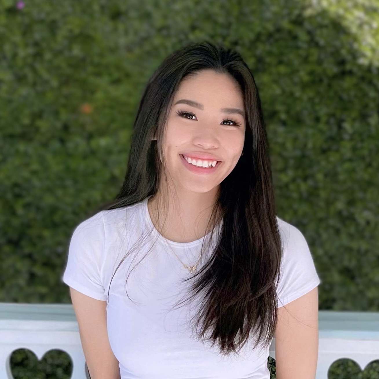 Emily Dang headshot