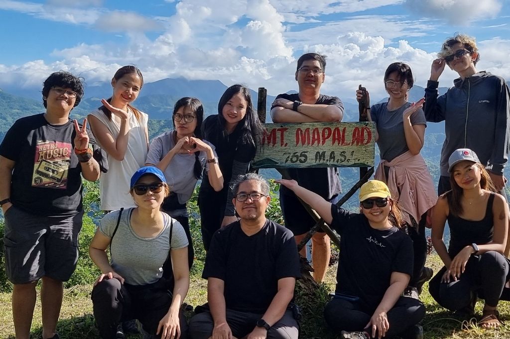 KDCI’s Hiking Club Conquers Mt Mapalad