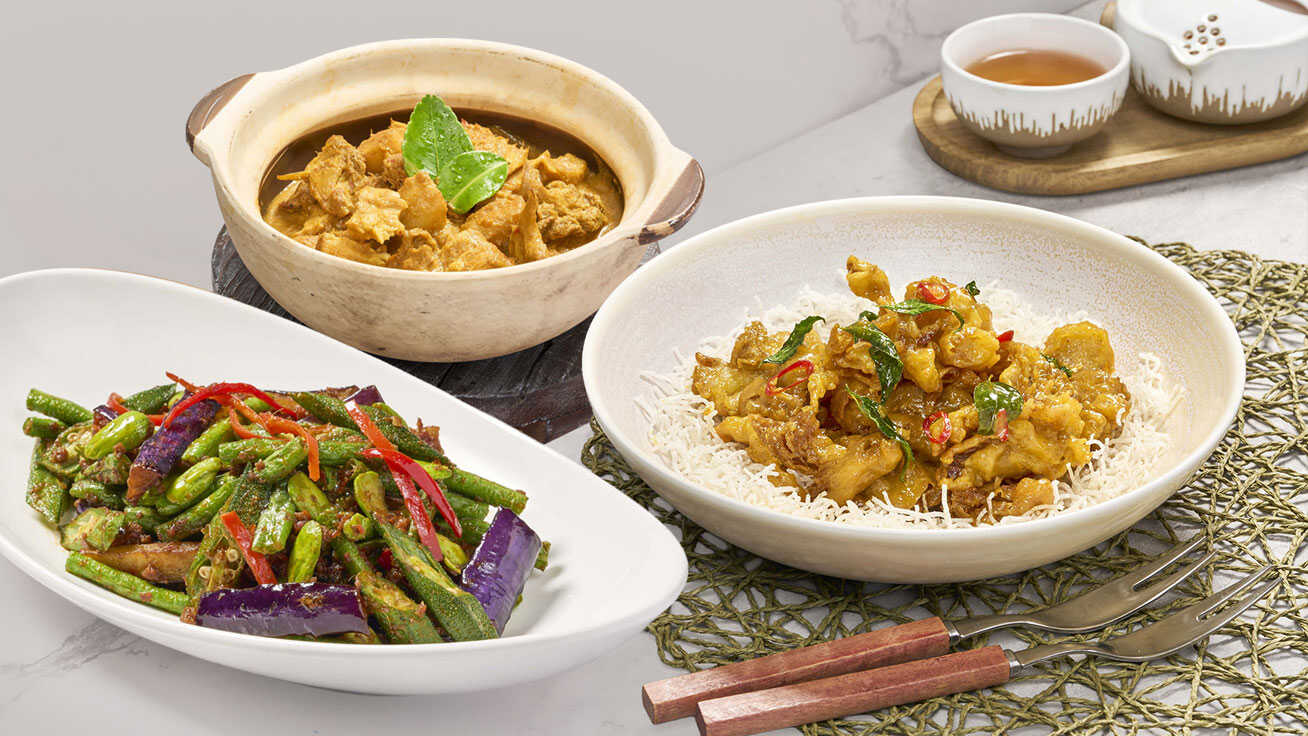 dine at hotel near bukit bintang
