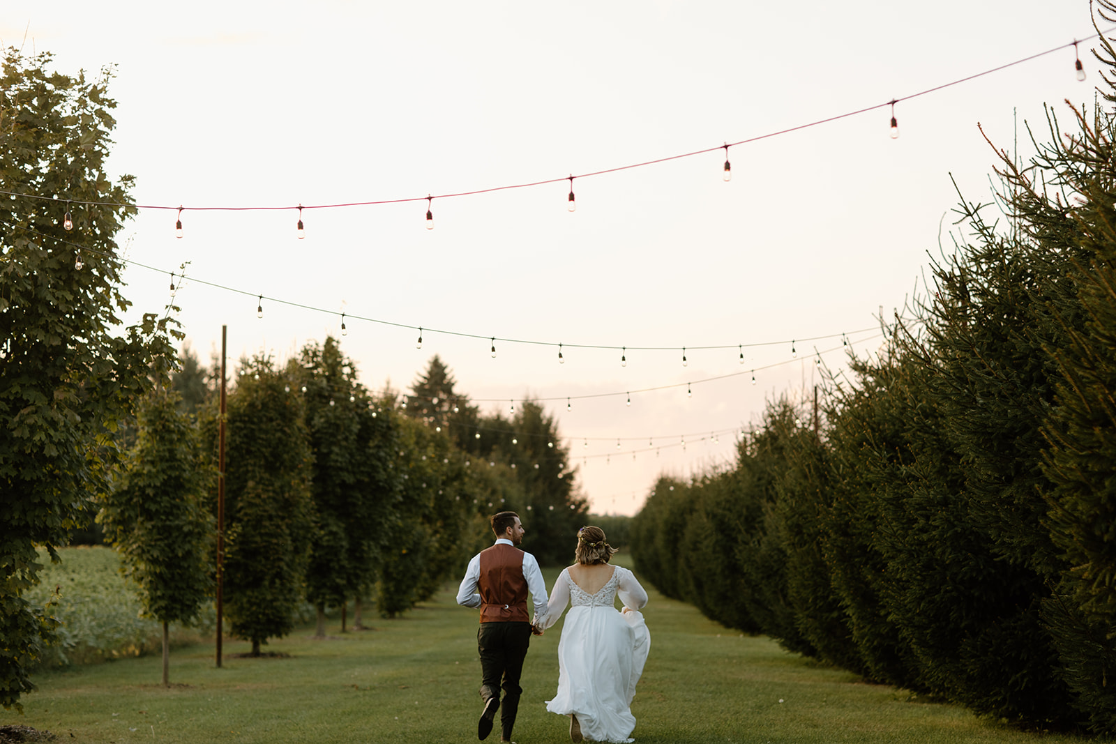 Wedding at Barn Swallow Fields