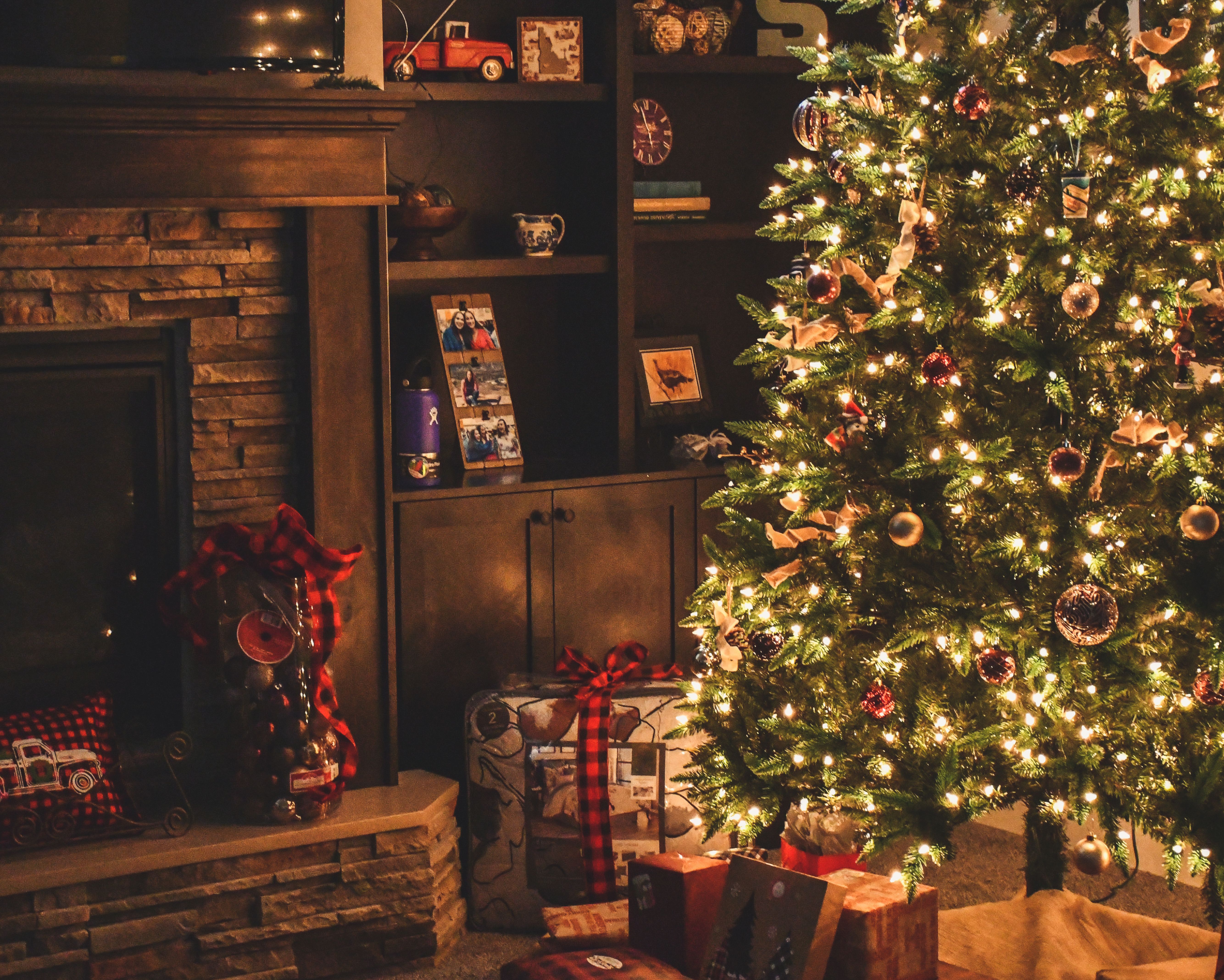 Christmas at the Crossroads 