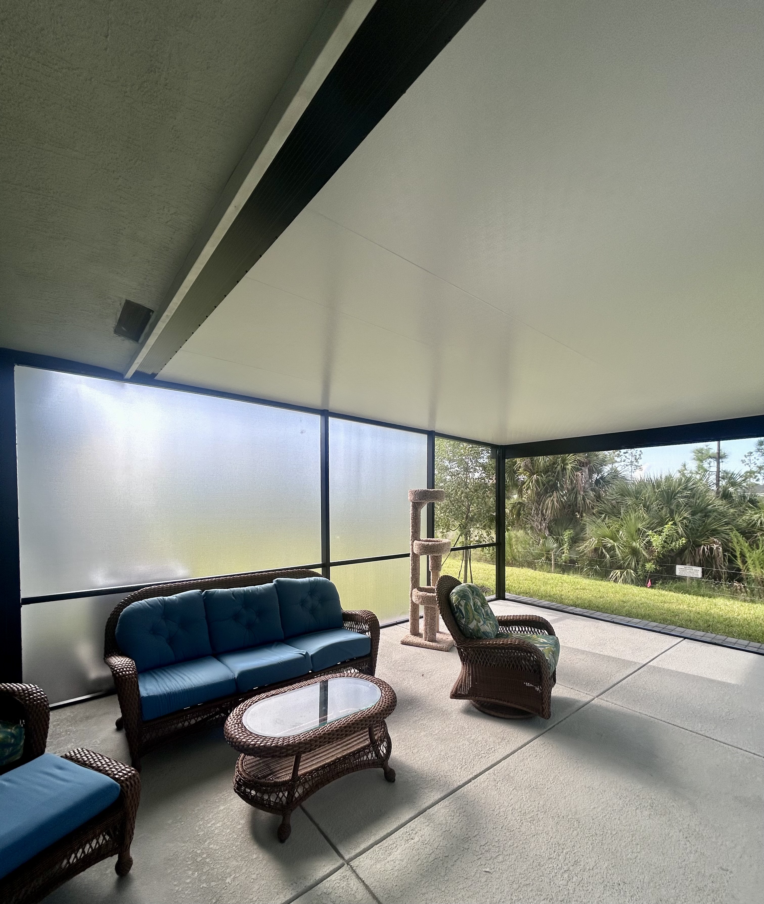 Privacy Screen for Pool Cage in Melbourne, FL. 