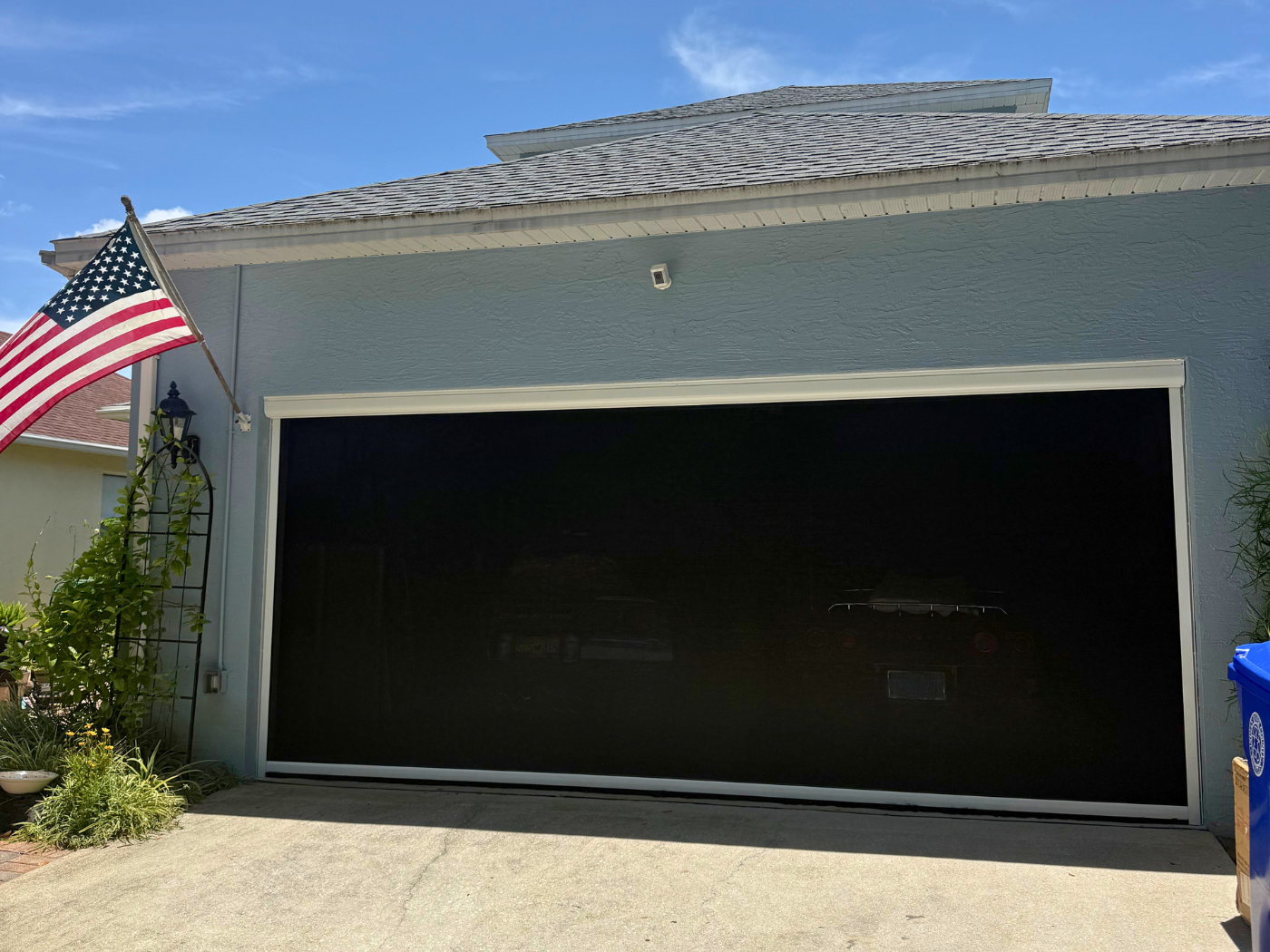 Garage motorized screen in Palm Bay, FL