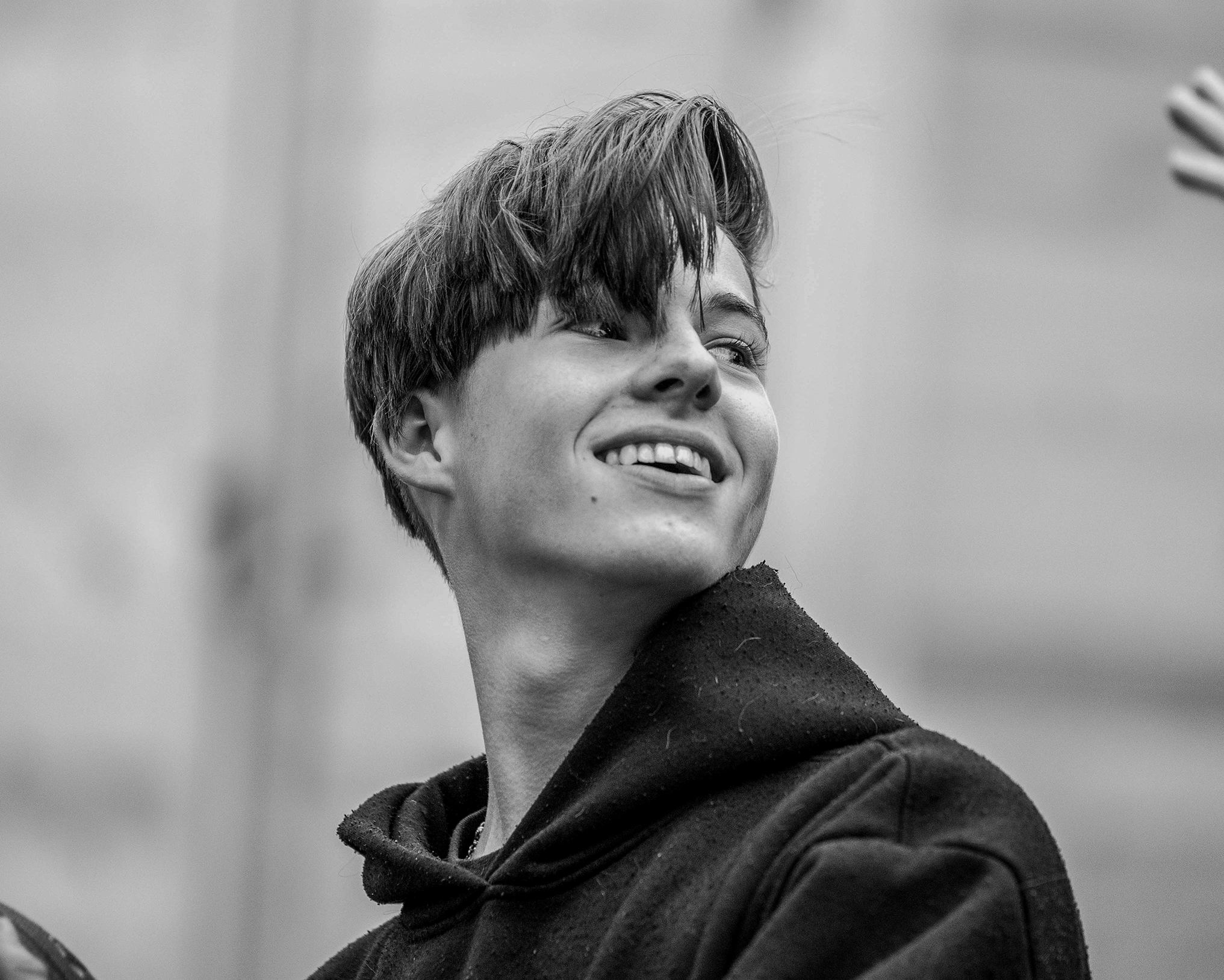 Two Nimbus Library founders in a minimalist office, showcasing the professional and versatile use of the library.