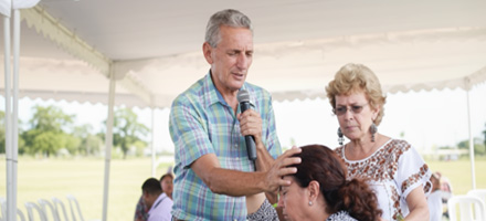 A portrait of Duane and Sue Kershner