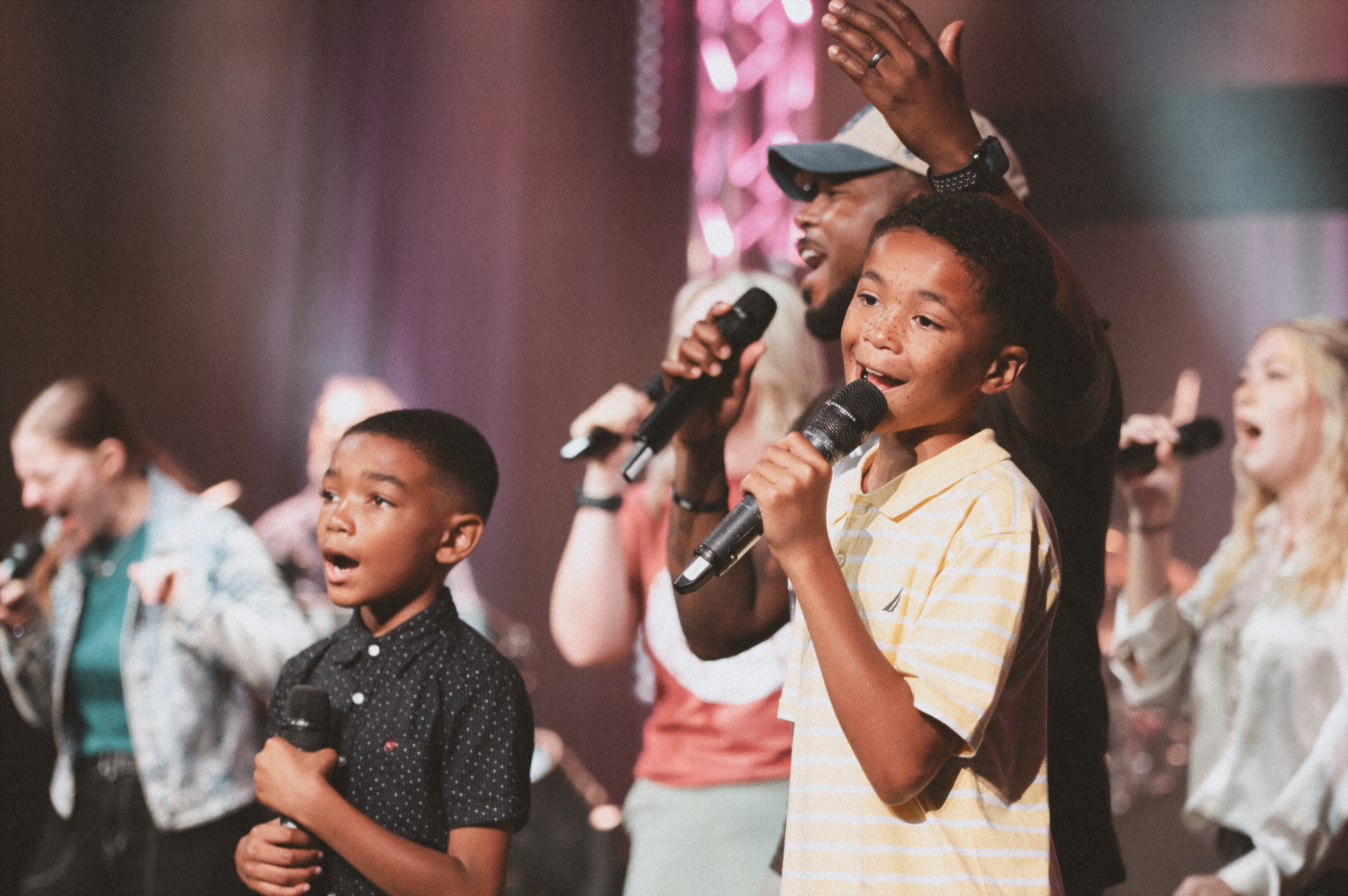 A creative portrait with clouds reflecting in sunglasses, illustrating the innovative potential of Nimbus Library.