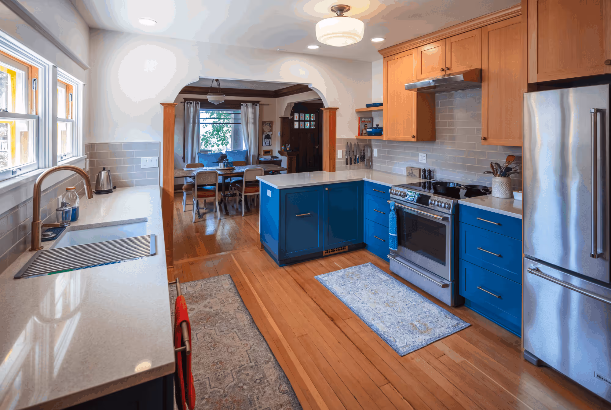 KING NEIGHBORHOOD KITCHEN