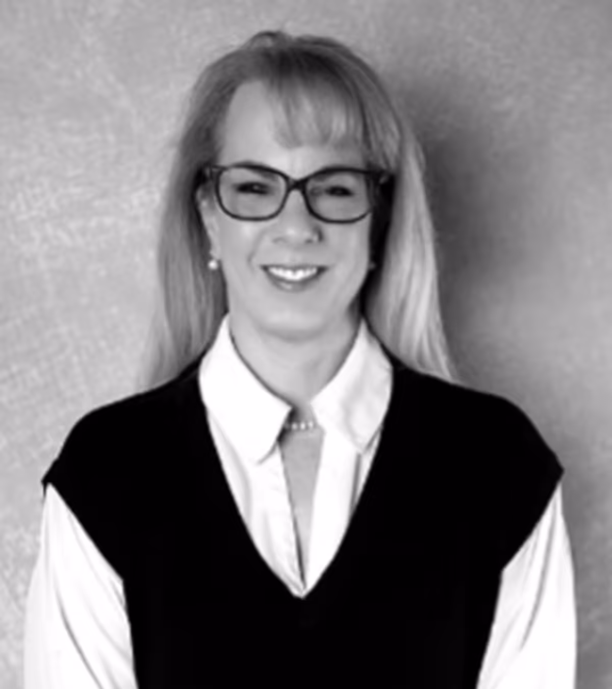 Christine Faressa headshot