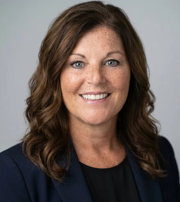 carolyn derocco headshot