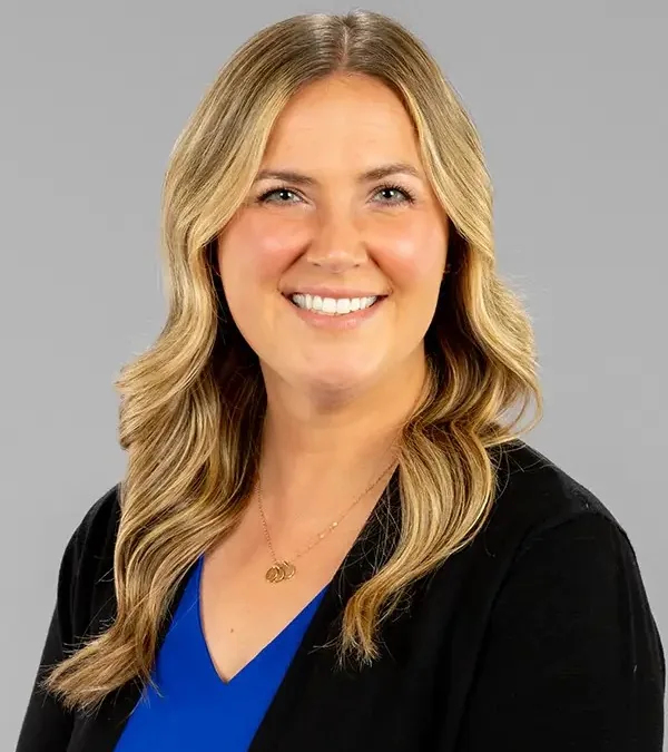 Amanda Salthouse headshot