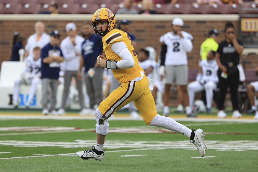 Golden Gophers QB Drake Lindsey headlines Buffalo vs. Minnesota.