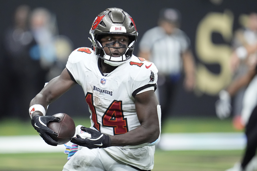 Bucs WR Chris Godwin is recovering from a fractured ankle and will miss the beginning of 2025.
