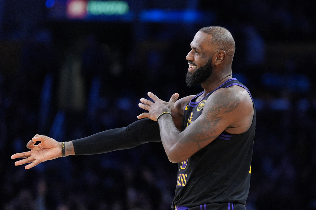 Los Angeles Lakers F LeBron James celebrates a made 3-point shot against the Jazz.