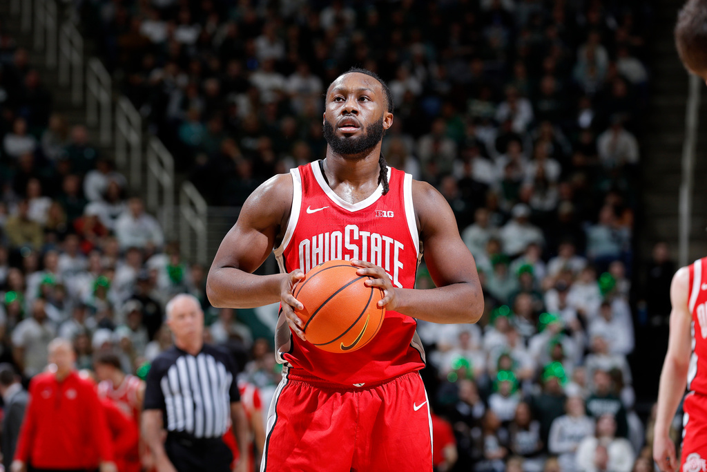Ohio State G Bruce Thornton shoots a free throw in an NCAAB game.