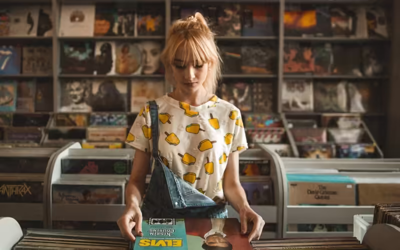 Число судьбы 9 у женщин