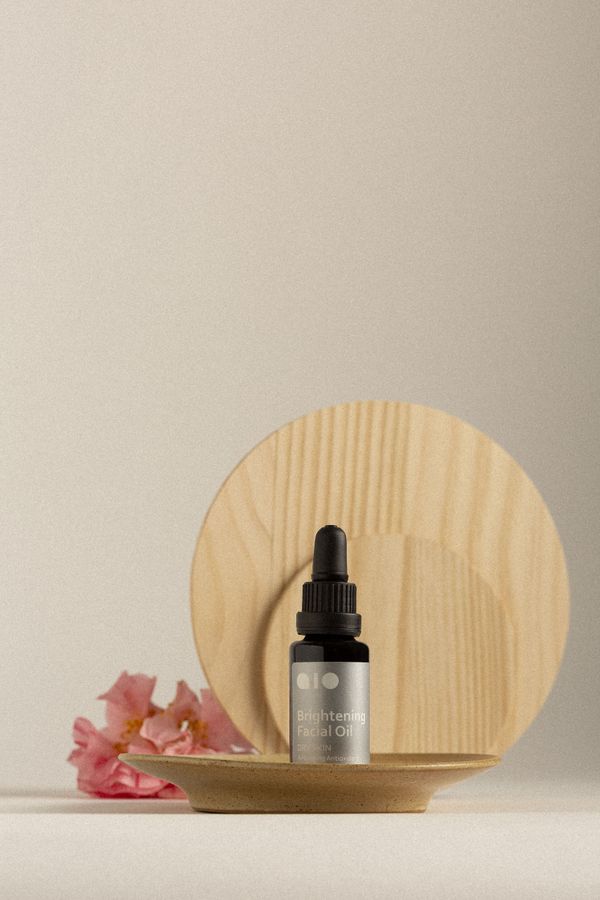 Brightening Oil: Combatiendo la hiperpigmentación