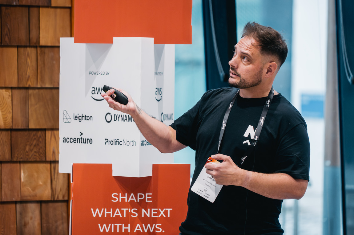 Leighton AWS Practice Lead Lee Gilmore delivering a talk. 