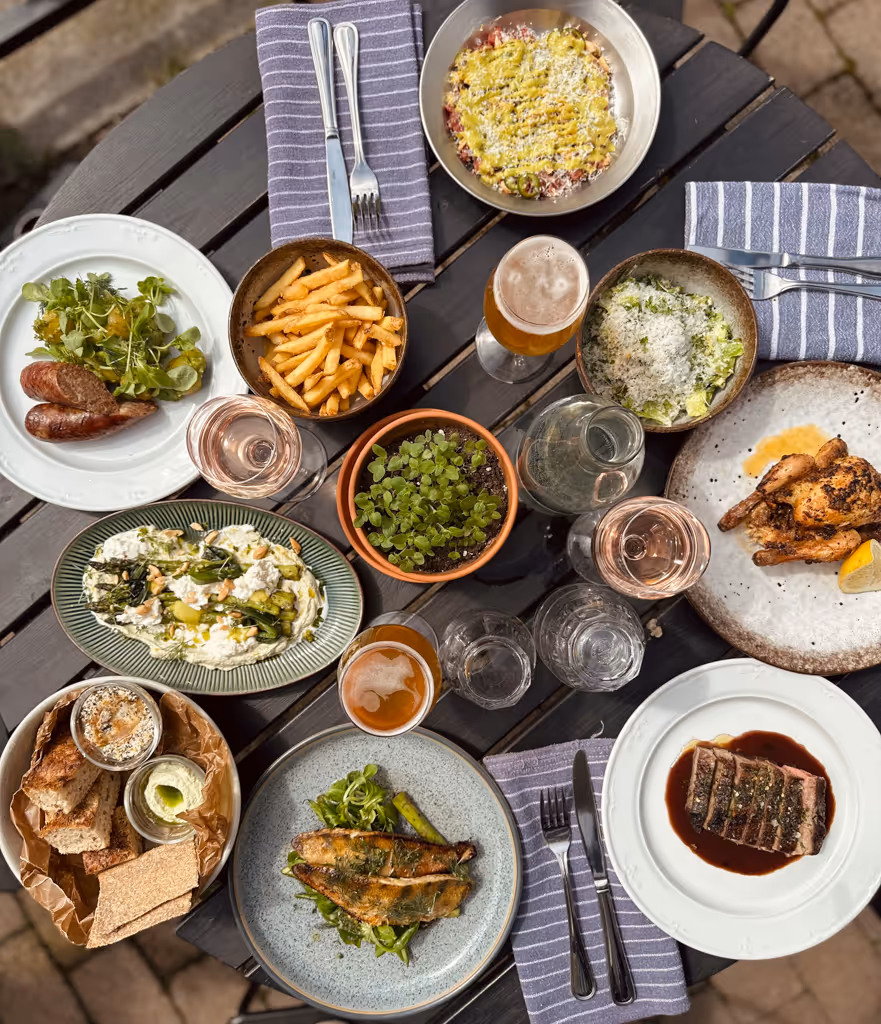 Weekend hotellpaket med middag Siggesta Gård