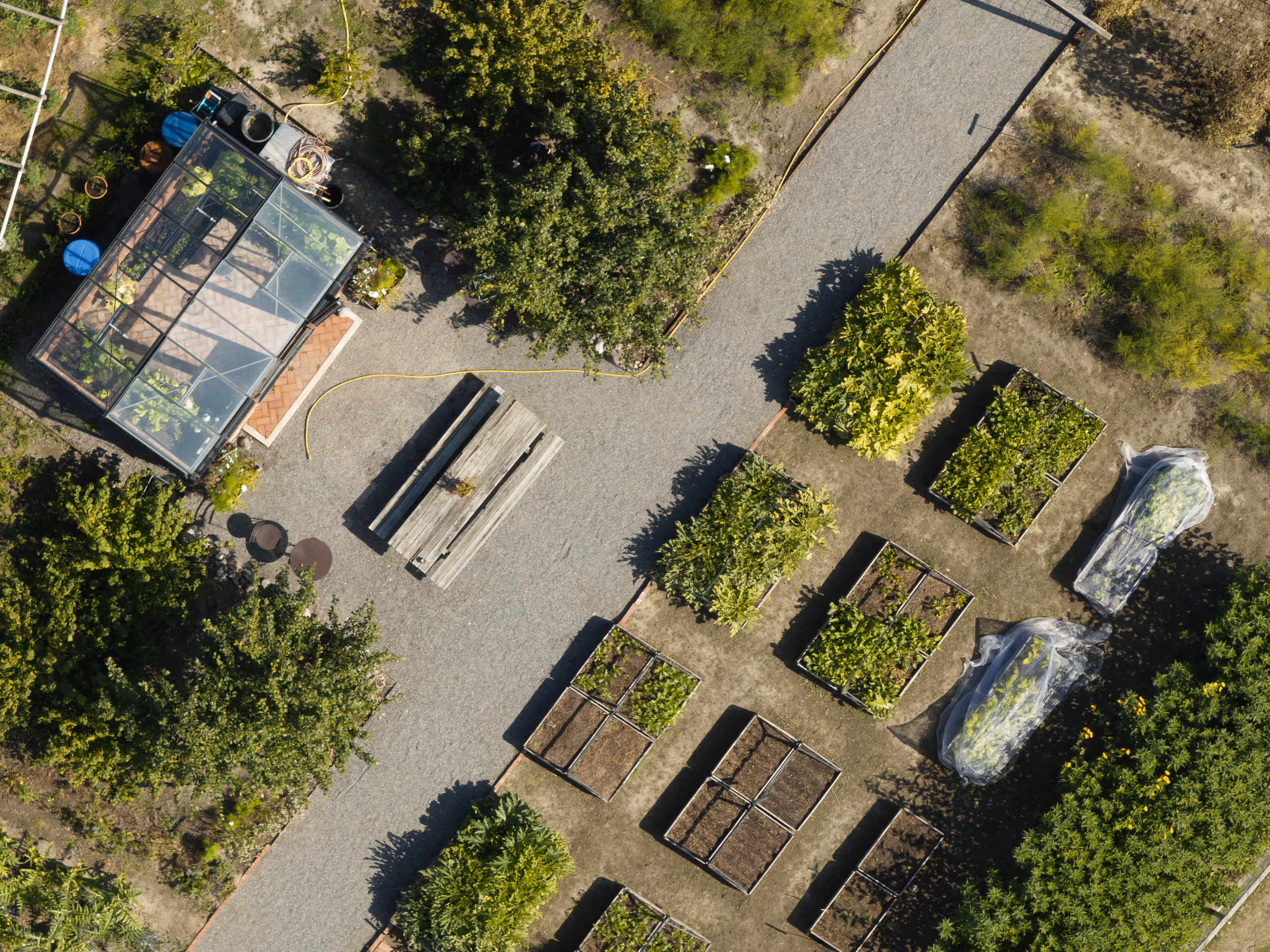 Köksträdgården flygfoto Siggesta Gård