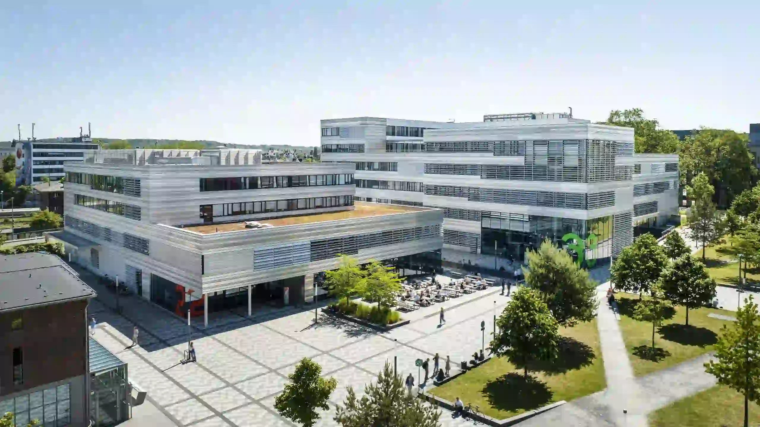 Prof. Dr. Geraedts brings process optimization to the lecture hall: How Düsseldorf University of Applied Sciences uses Motion-Mining® in real industrial projects & what students gain from it.