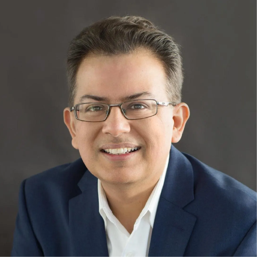 Serial Entrepreneur, providing a testimonial on Pitchwave’s strategic storytelling and design.