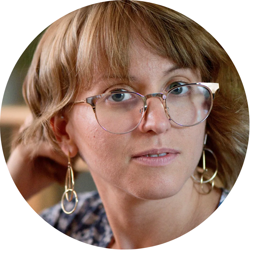 Lisa Profile Picture