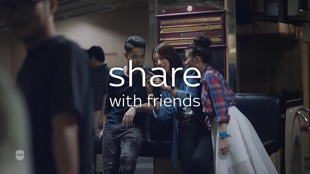 Sky Werbefilm von Fish Blowing Bubbles