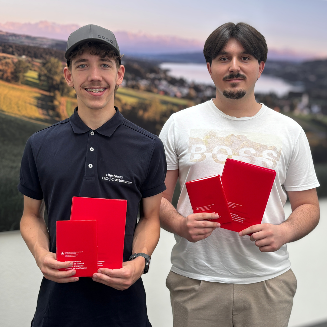 Erfolgreicher Lehrabschluss von Nik Schärer und Dominik Nikolla 2026