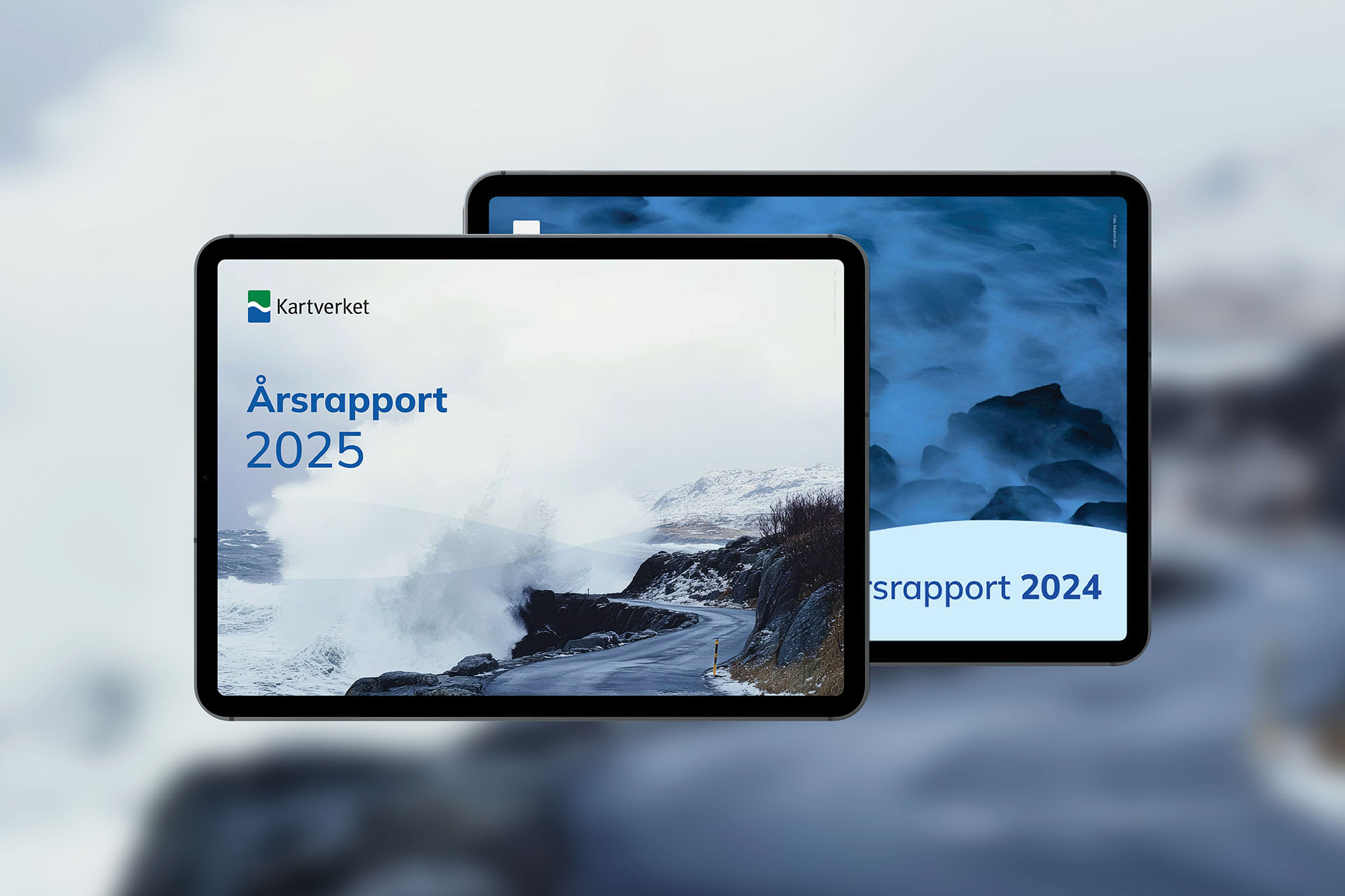 Bilde av forsidene for Kartverkets digitale årsrapporter.