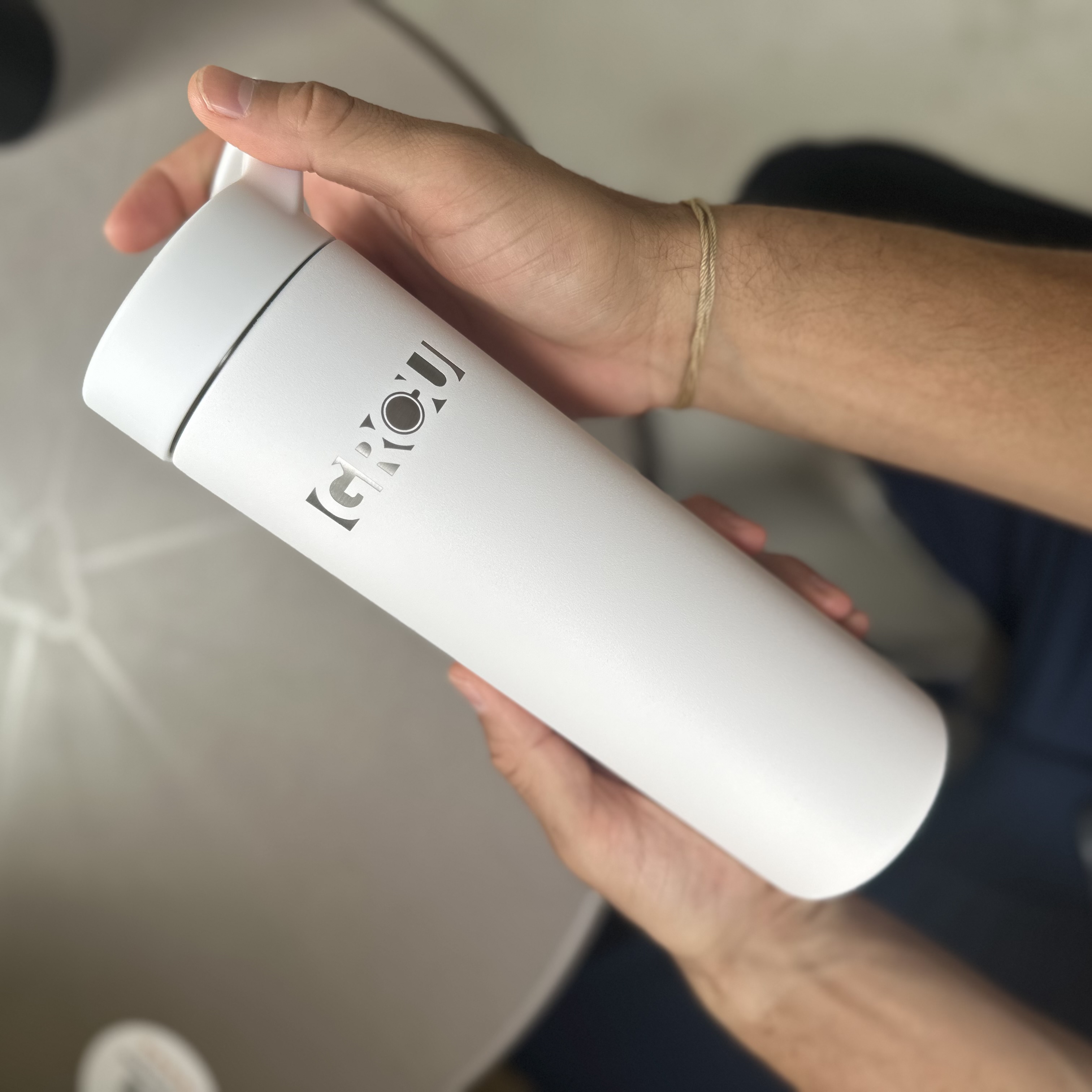 White Bottle - 20oz Insulated stainless steel 