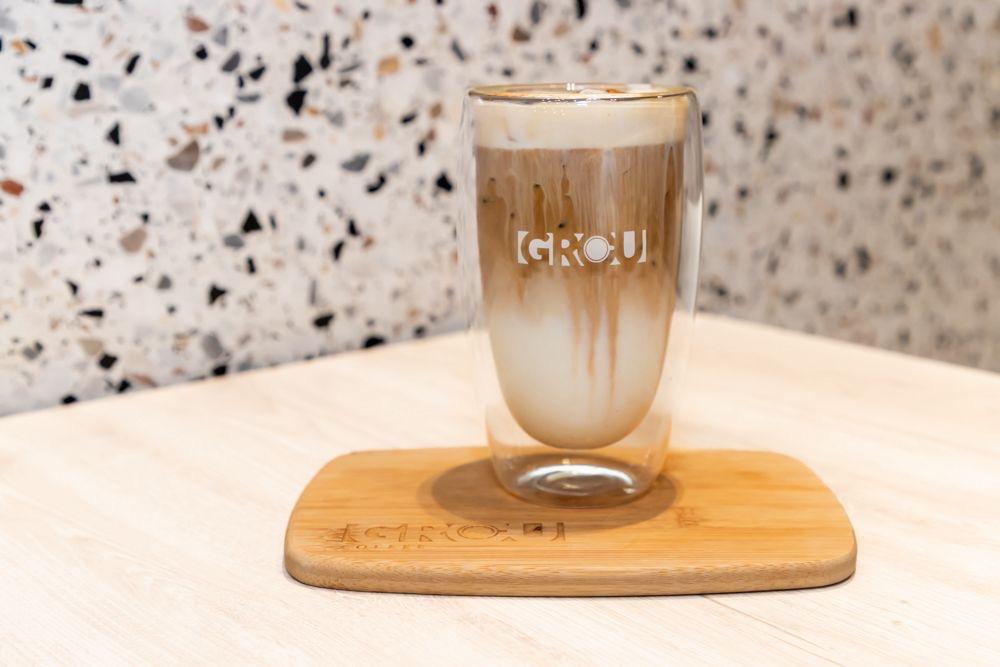 The Seasonal Favorite Returns: Salted Caramel Latte 🎄