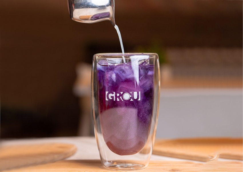 The Floral Magic of Lavender Lemonade Tea