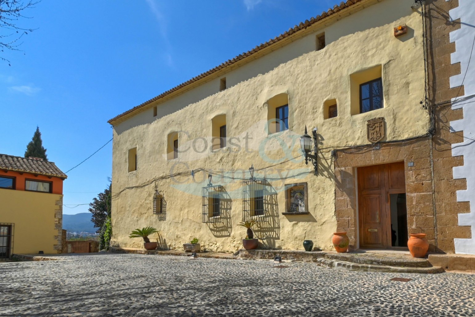 Property Image 4