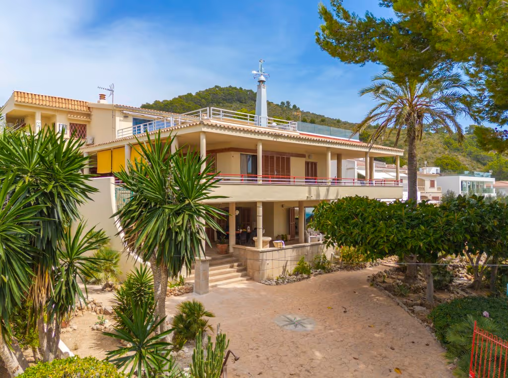Property Image 4