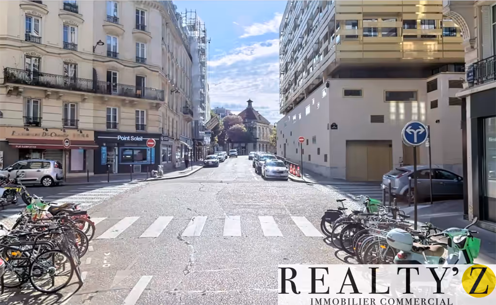 Local Commercial | 77m² | Gobelins 