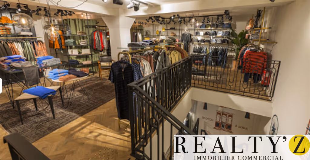 Local Commercial | 230m² | Broglie 
