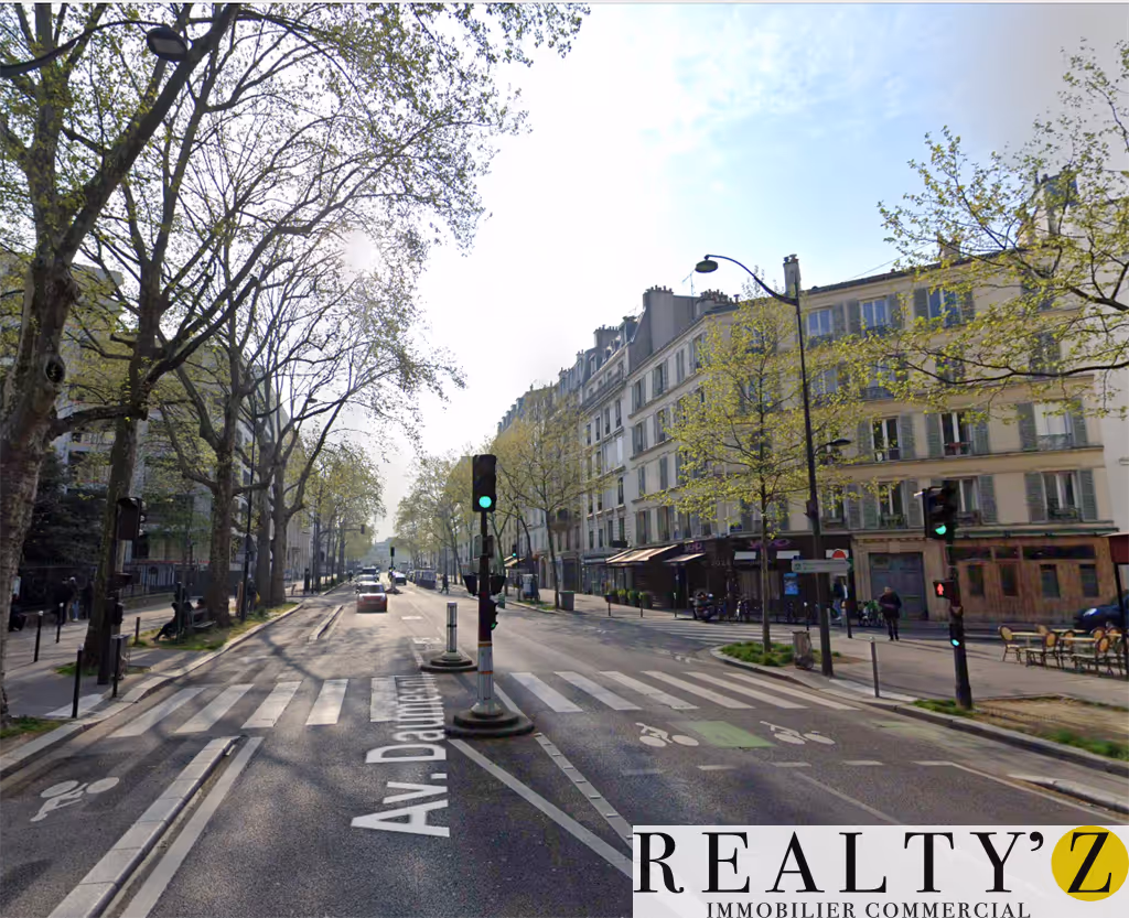 Local Commercial | 115.6m² | DAUMESNIL - PICPUS 